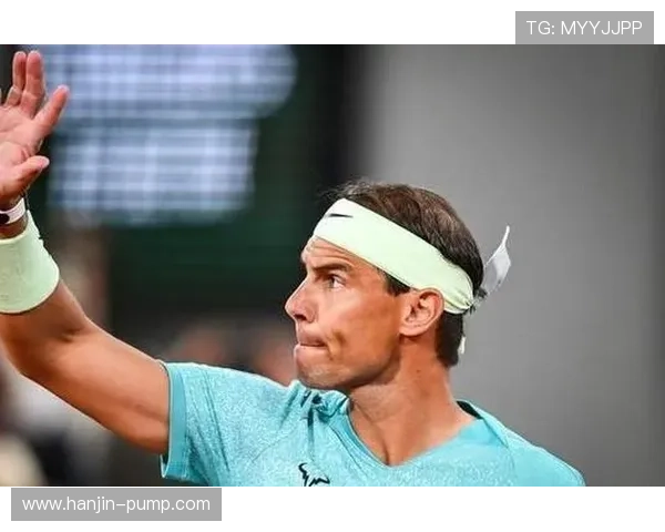 2025网球赛季新星崛起 赛场风云变幻引发热议 2025网球赛季新星崛起 赛场风云变幻引发热议