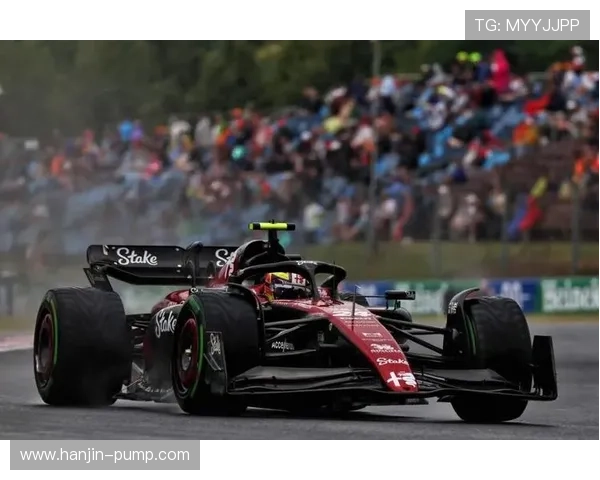 F1赛季激战正酣 各队车手角逐冠军之路 赛道瞬息万变挑战极限