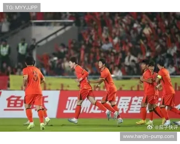 世界杯预选赛中国队逆转胜利 热点球员表现引关注 世界杯预选赛中国队逆转胜利 热点球员表现引关注