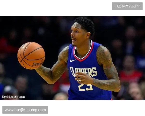 南安普顿俱乐部新赛季阵容调整引发球迷热议焦点再度升温热潮来临