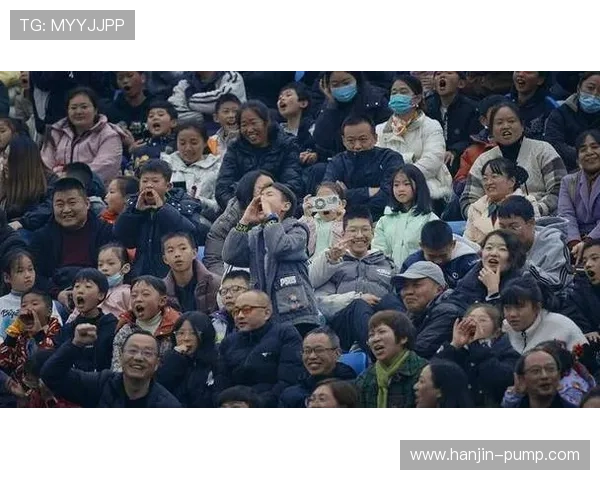 国家队惊险逆转夺冠引爆全场球迷激情欢呼点燃赛场荣耀时刻巅峰战 国家队惊险逆转夺冠引爆全场球迷激情欢呼点燃赛场荣耀时刻巅峰战