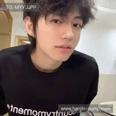 屈芸纯
